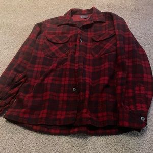 Vintage Pendleton flannel in terrific shape size medium